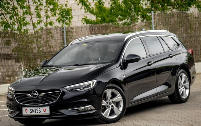 Opel Insignia cena 63900 przebieg: 139235, rok produkcji 2017 z Błażowa małe 781